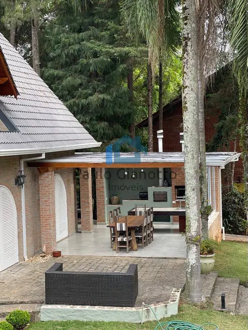 Casa de Condomínio com 6 quartos à venda, 795m2 em Chácara das Paineiras, Carapicuiba - SP - imagem 2 Foto 2 de Casa de Condomínio com 6 quartos à venda, 795m2 em Chácara das Paineiras, Carapicuiba - SP