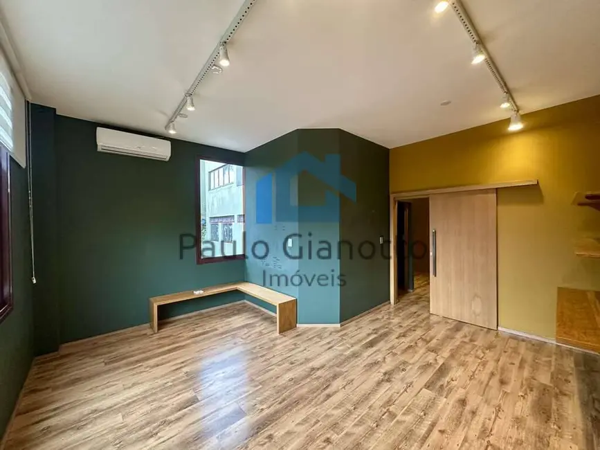 Foto 5 de Sala Comercial à venda e para alugar, 44m2 em Chácara São João, Carapicuiba - SP