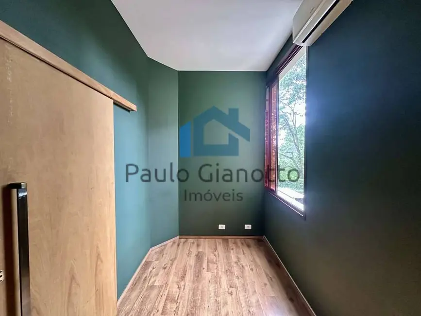 Foto 4 de Sala Comercial à venda e para alugar, 44m2 em Chácara São João, Carapicuiba - SP