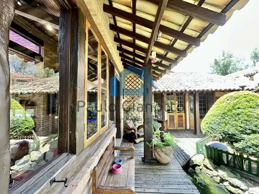Casa de Condomínio com 4 quartos à venda, 300m2 em Nova Higienópolis, Jandira - SP - imagem 8 Foto 8 de Casa de Condomínio com 4 quartos à venda, 300m2 em Nova Higienópolis, Jandira - SP