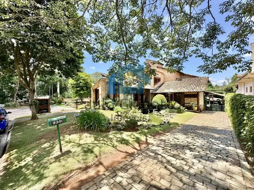 Casa de Condomínio com 4 quartos à venda, 300m2 em Nova Higienópolis, Jandira - SP - imagem 6 Foto 6 de Casa de Condomínio com 4 quartos à venda, 300m2 em Nova Higienópolis, Jandira - SP