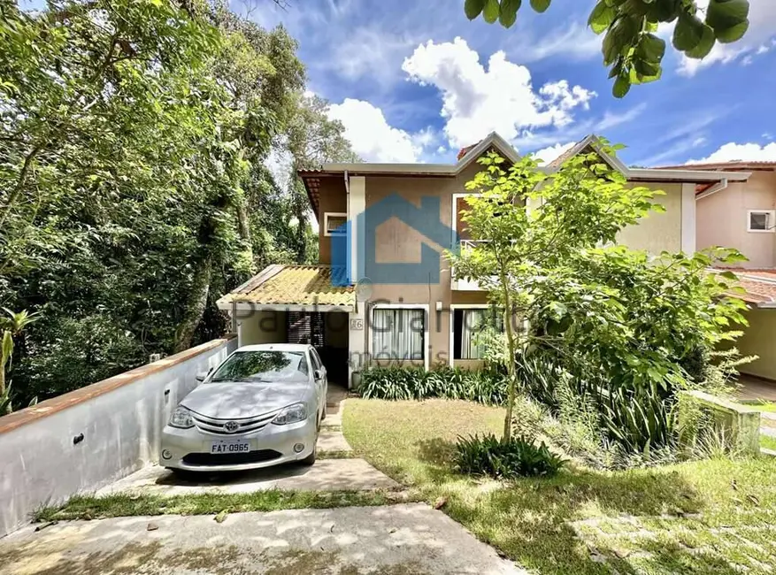 Casa de Condomínio com 3 quartos à venda, 125m2 em Parque Ideal, Carapicuiba - SP - imagem 2 Foto 2 de Casa de Condomínio com 3 quartos à venda, 125m2 em Parque Ideal, Carapicuiba - SP