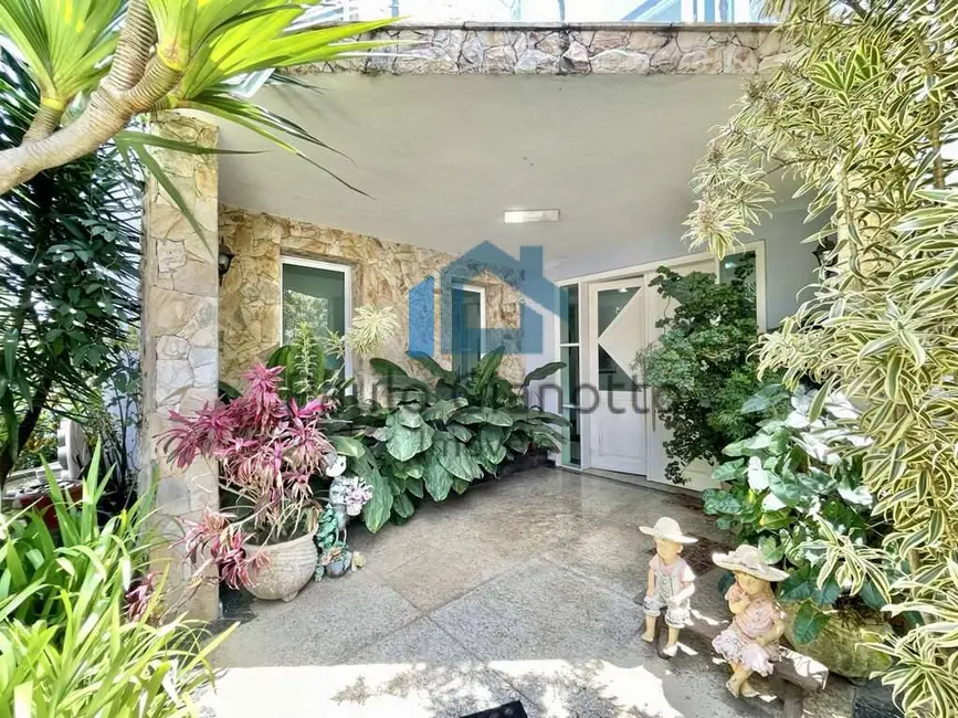 Foto 2 de Casa de Condomínio com 6 quartos à venda, 1200m2 em Carapicuiba - SP