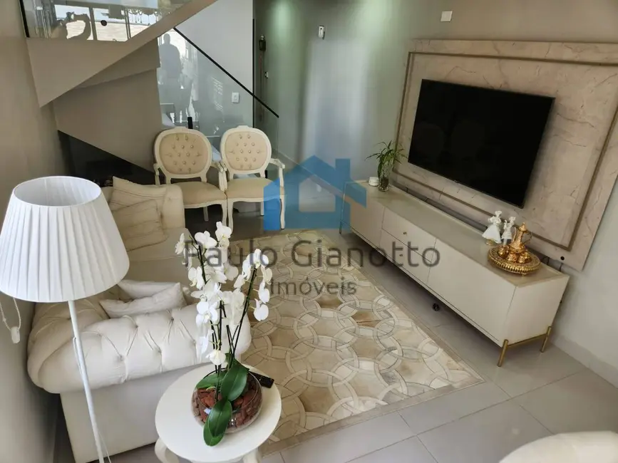 Foto 3 de Casa de Condomínio com 3 quartos à venda, 113m2 em Sítio Boa Vista, Cotia - SP