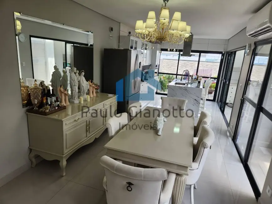 Foto 4 de Casa de Condomínio com 3 quartos à venda, 113m2 em Sítio Boa Vista, Cotia - SP