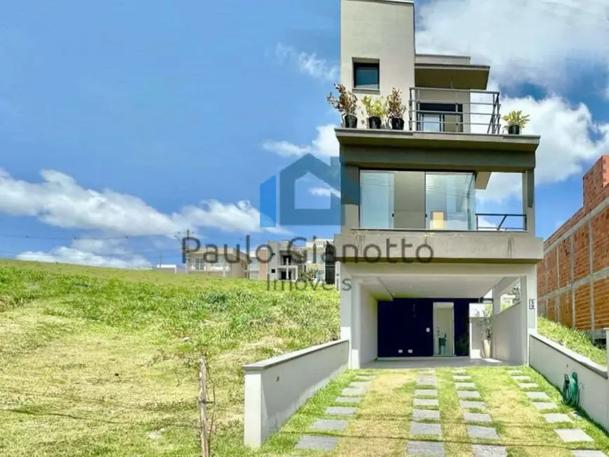Foto 1 de Casa de Condomínio com 3 quartos à venda, 137m2 em Sítio Boa Vista, Cotia - SP