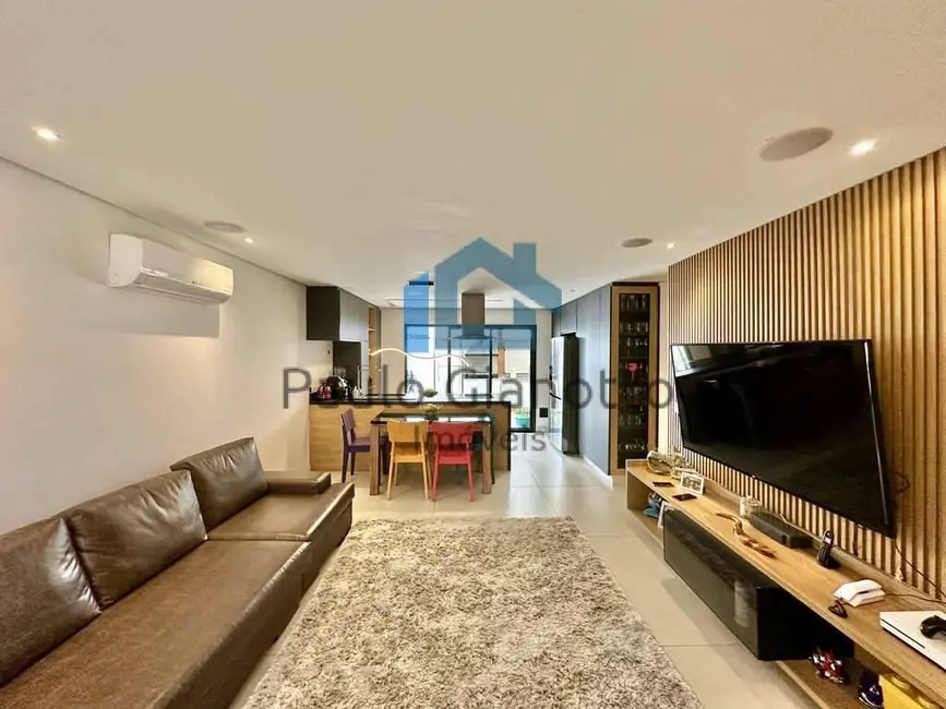 Foto 2 de Casa de Condomínio com 4 quartos à venda, 180m2 em Parque Rincão, Cotia - SP