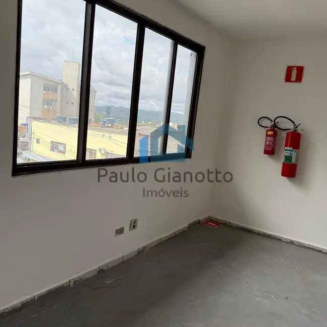 Foto 6 de Sala Comercial para alugar, 104m2 em Centro, Cotia - SP