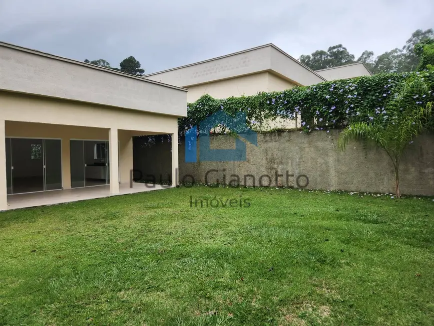 Casa de Condomínio com 3 quartos à venda e para alugar, 197m2 em Chácara dos Junqueiras, Carapicuiba - SP - imagem 7 Foto 7 de Casa de Condomínio com 3 quartos à venda e para alugar, 197m2 em Chácara dos Junqueiras, Carapicuiba - SP