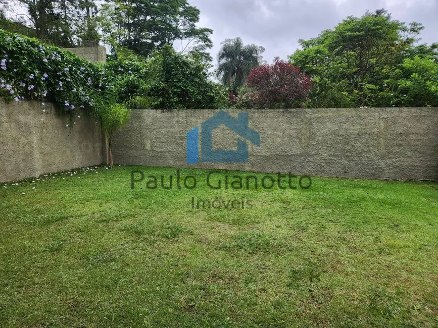 Casa de Condomínio com 3 quartos à venda e para alugar, 197m2 em Chácara dos Junqueiras, Carapicuiba - SP - imagem 8 Foto 8 de Casa de Condomínio com 3 quartos à venda e para alugar, 197m2 em Chácara dos Junqueiras, Carapicuiba - SP