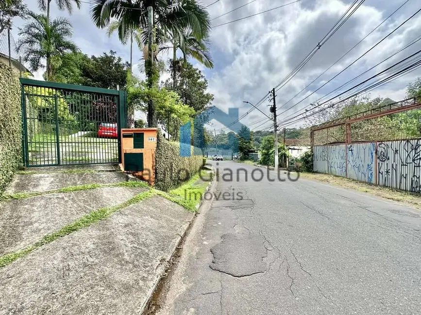 Foto 5 de Casa com 4 quartos à venda, 218m2 em Granja Viana, Cotia - SP