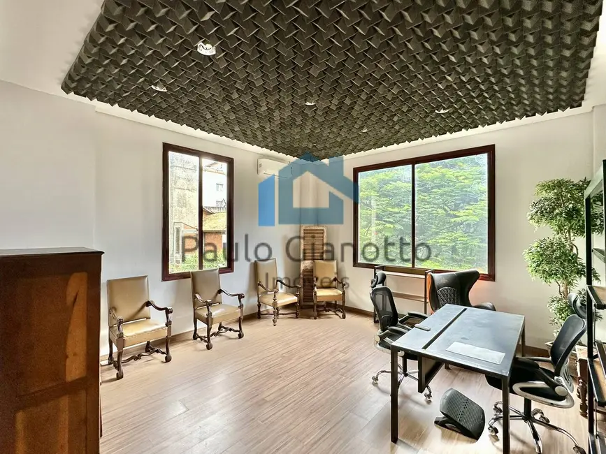 Foto 1 de Sala Comercial à venda, 44m2 em Chácara São João, Carapicuiba - SP