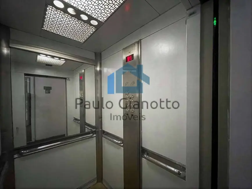 Foto 8 de Sala Comercial à venda, 44m2 em Chácara São João, Carapicuiba - SP