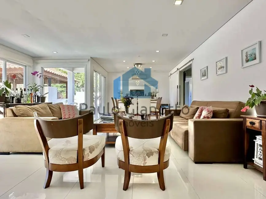 Foto 9 de Casa de Condomínio com 5 quartos à venda, 375m2 em Residencial Euroville, Carapicuiba - SP