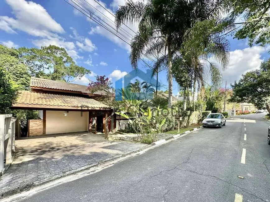 Casa de Condomínio com 5 quartos à venda, 322m2 em Aldeia da Fazendinha, Carapicuiba - SP - imagem 6 Foto 6 de Casa de Condomínio com 5 quartos à venda, 322m2 em Aldeia da Fazendinha, Carapicuiba - SP