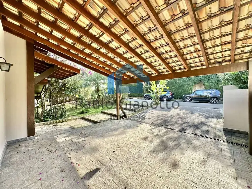Casa de Condomínio com 5 quartos à venda, 322m2 em Aldeia da Fazendinha, Carapicuiba - SP - imagem 4 Foto 4 de Casa de Condomínio com 5 quartos à venda, 322m2 em Aldeia da Fazendinha, Carapicuiba - SP