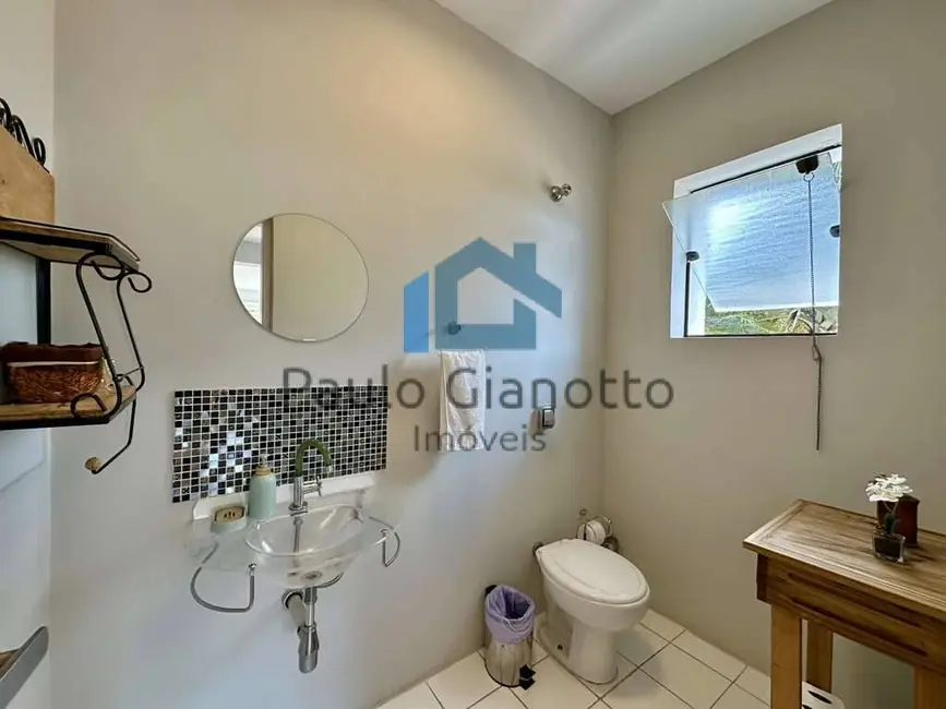 Foto 4 de Casa de Condomínio com 5 quartos à venda e para alugar, 650m2 em Parque Dom Henrique, Cotia - SP