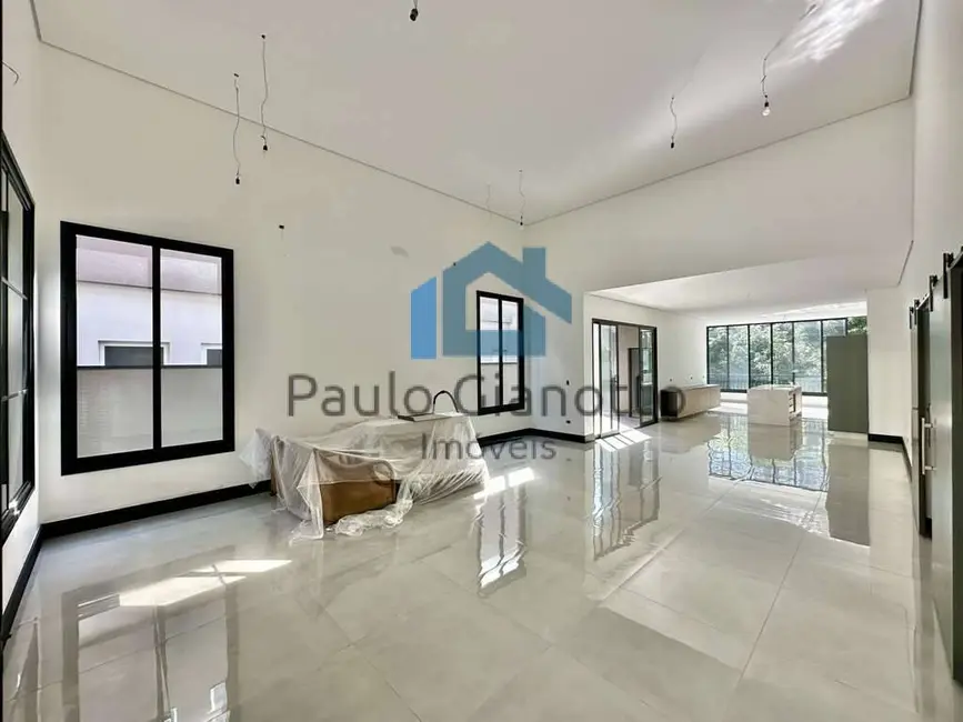 Foto 9 de Casa de Condomínio com 5 quartos à venda, 412m2 em Jardim do Golf I, Jandira - SP