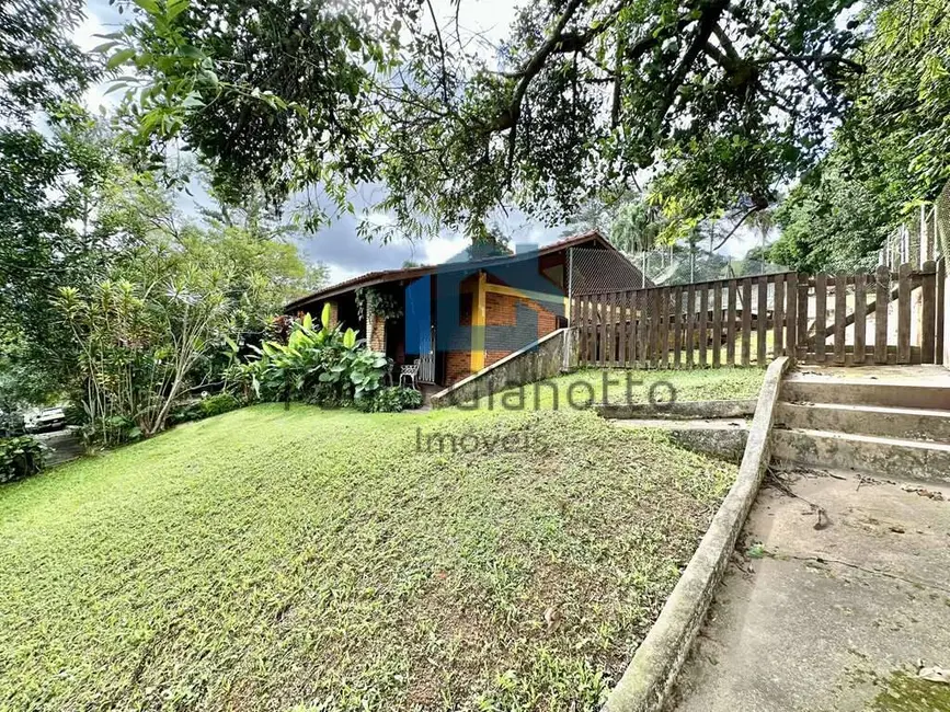 Casa com 3 quartos à venda, 234m2 em Jardim do Rio Cotia, Cotia - SP - imagem 5 Foto 5 de Casa com 3 quartos à venda, 234m2 em Jardim do Rio Cotia, Cotia - SP