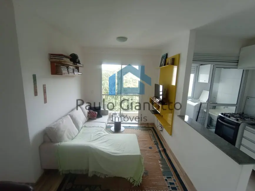Foto 2 de Apartamento com 2 quartos para alugar, 48m2 em Jardim Marilu, Carapicuiba - SP