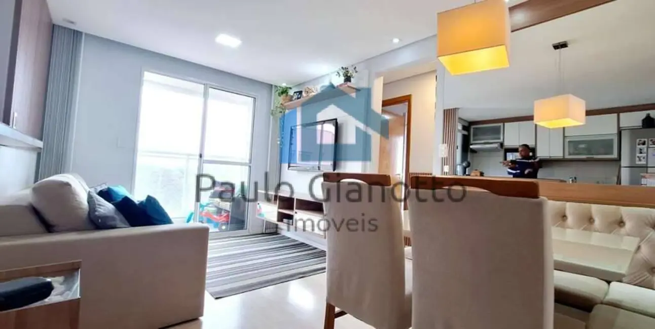 Foto 3 de Apartamento com 3 quartos à venda, 61m2 em Jardim Marilu, Carapicuiba - SP