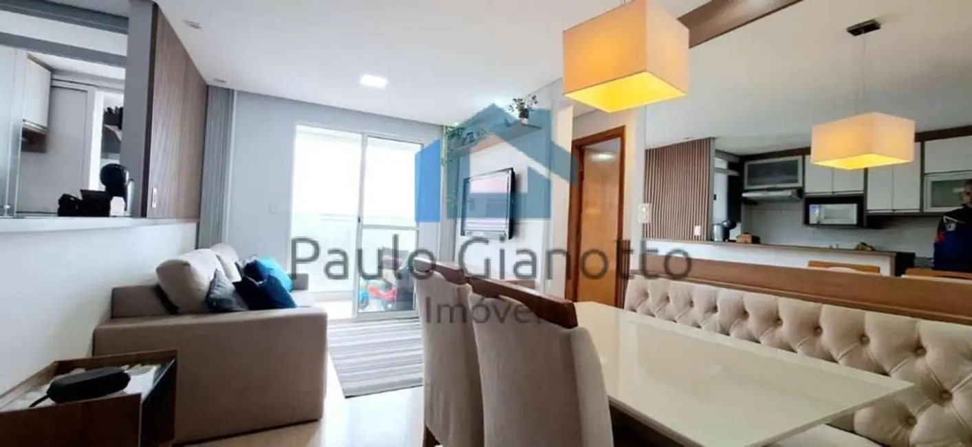 Foto 4 de Apartamento com 3 quartos à venda, 61m2 em Jardim Marilu, Carapicuiba - SP
