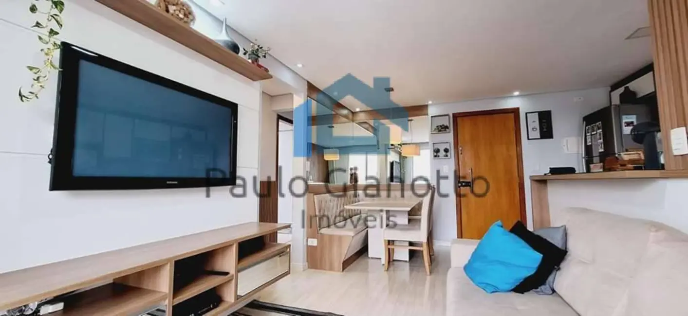 Foto 1 de Apartamento com 3 quartos à venda, 61m2 em Jardim Marilu, Carapicuiba - SP