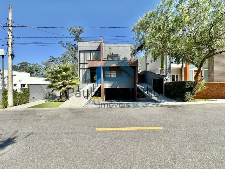 Casa de Condomínio com 4 quartos à venda, 483m2 em Granja Viana, Cotia - SP - imagem 4 Foto 4 de Casa de Condomínio com 4 quartos à venda, 483m2 em Granja Viana, Cotia - SP