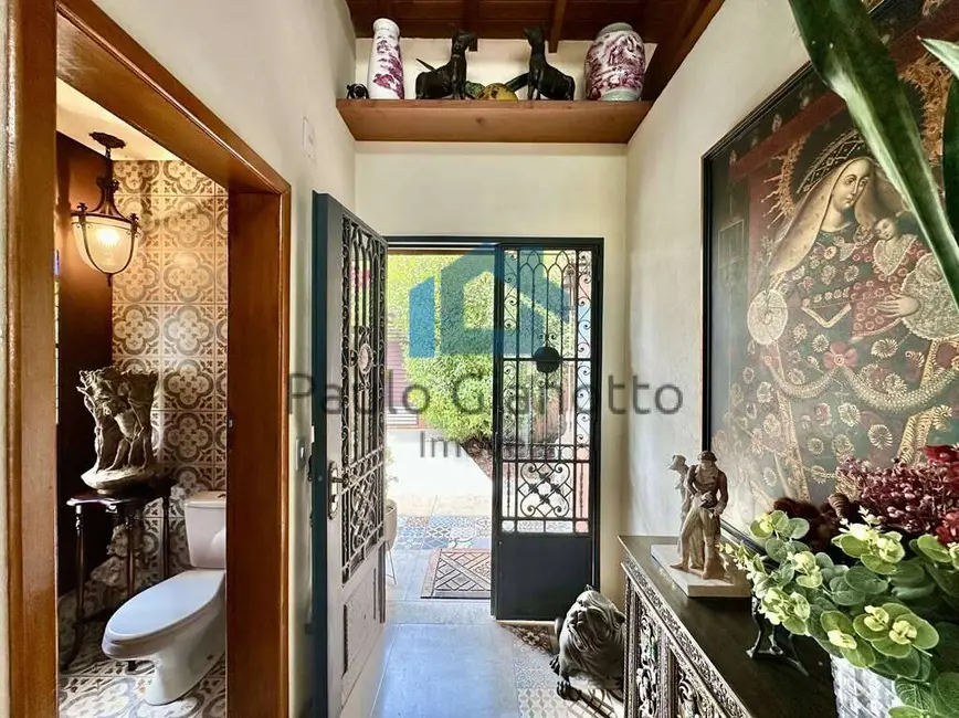 Foto 9 de Casa de Condomínio com 4 quartos à venda, 355m2 em Paisagem Renoir, Cotia - SP