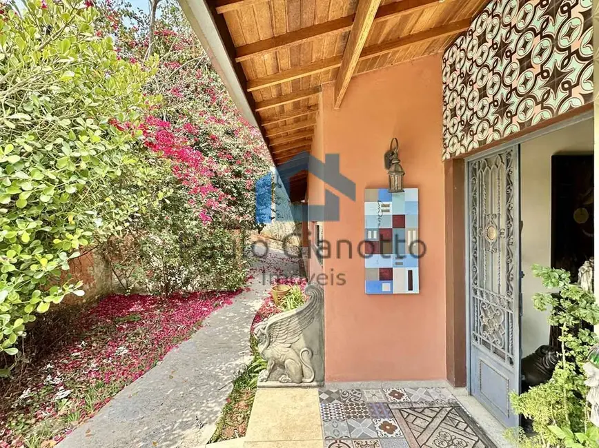 Foto 5 de Casa de Condomínio com 4 quartos à venda, 355m2 em Paisagem Renoir, Cotia - SP