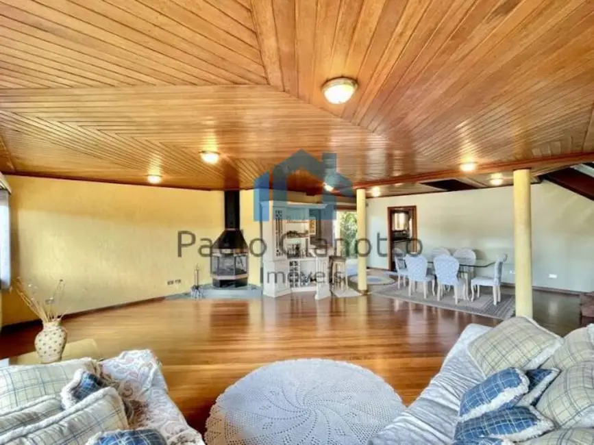 Foto 8 de Casa de Condomínio com 3 quartos à venda e para alugar, 390m2 em São Paulo II, Cotia - SP