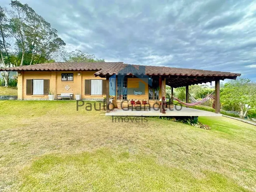 Foto 2 de Casa de Condomínio com 2 quartos à venda, 185m2 em Paisagem Renoir, Cotia - SP