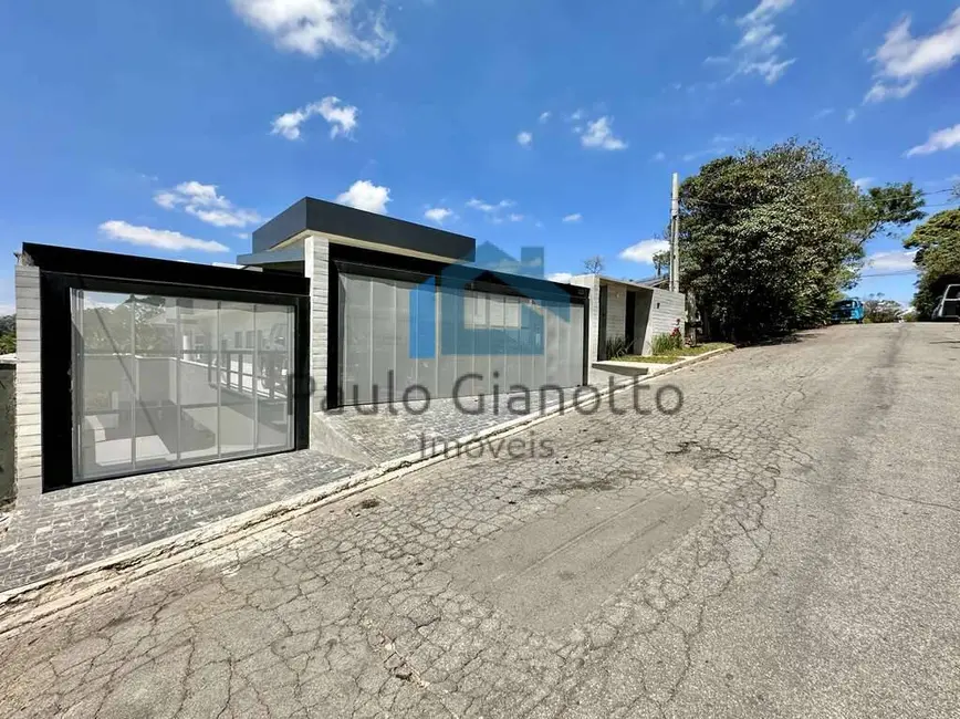 Casa de Condomínio com 7 quartos à venda, 548m2 em Granja Viana, Cotia - SP - imagem 3 Foto 3 de Casa de Condomínio com 7 quartos à venda, 548m2 em Granja Viana, Cotia - SP