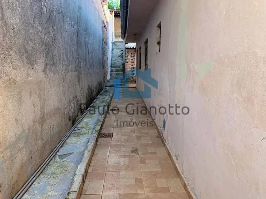 Casa com 4 quartos à venda, 250m2 em Jardim Carmel, Cotia - SP - imagem 8 Foto 8 de Casa com 4 quartos à venda, 250m2 em Jardim Carmel, Cotia - SP