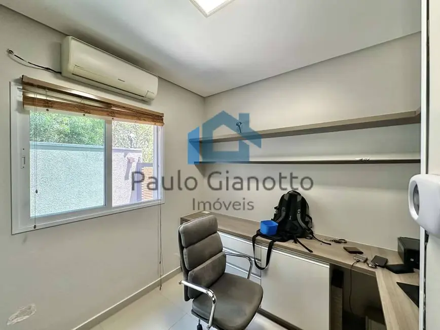 Foto 8 de Casa de Condomínio com 5 quartos à venda, 402m2 em Jardim do Golf I, Jandira - SP