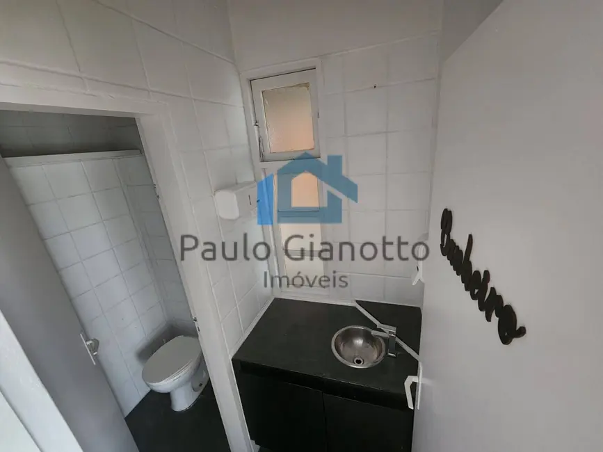 Foto 5 de Sala Comercial para alugar, 26m2 em Granja Viana, Cotia - SP