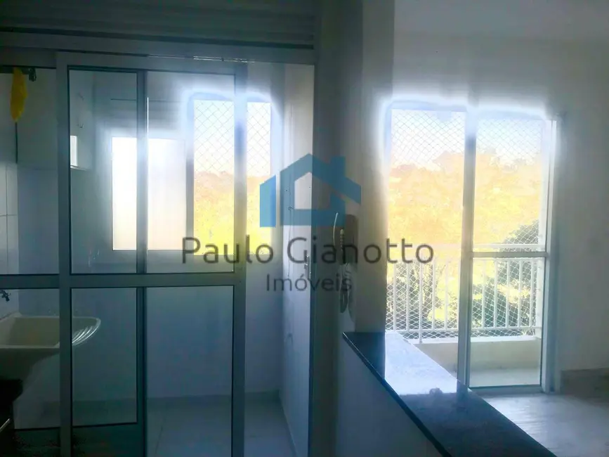 Foto 8 de Apartamento com 2 quartos para alugar, 50m2 em Jardim Marilu, Carapicuiba - SP