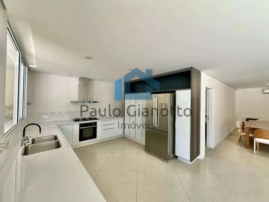 Foto 4 de Casa de Condomínio com 3 quartos à venda, 575m2 em Recanto Impla, Carapicuiba - SP