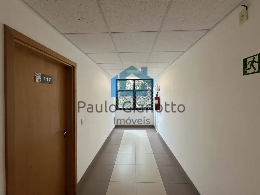 Sala Comercial à venda, 53m2 em Granja Viana, Cotia - SP - imagem 4 Foto 4 de Sala Comercial à venda, 53m2 em Granja Viana, Cotia - SP