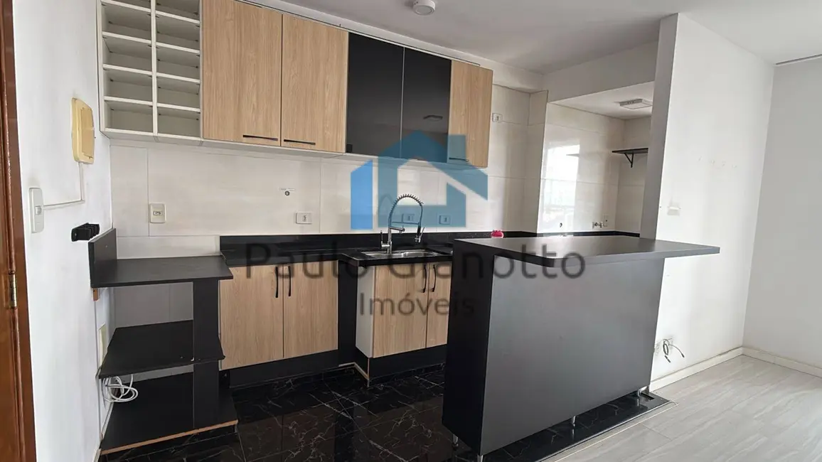 Foto 3 de Apartamento com 2 quartos à venda e para alugar, 57m2 em Jardim Marilu, Carapicuiba - SP