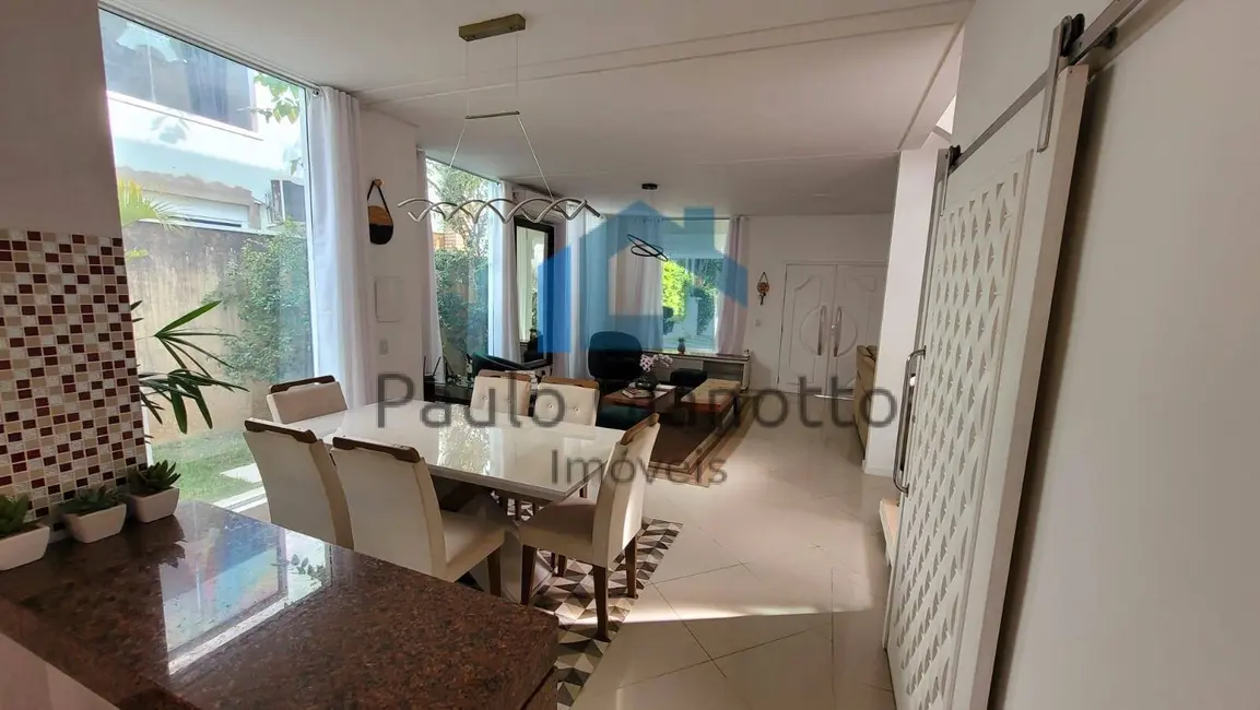 Foto 8 de Casa de Condomínio com 3 quartos à venda e para alugar, 350m2 em Portal do Santa Paula, Cotia - SP