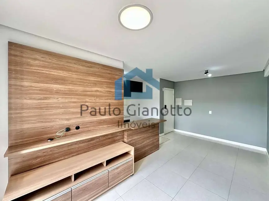 Foto 3 de Apartamento com 2 quartos à venda e para alugar, 58m2 em Granja Viana, Cotia - SP