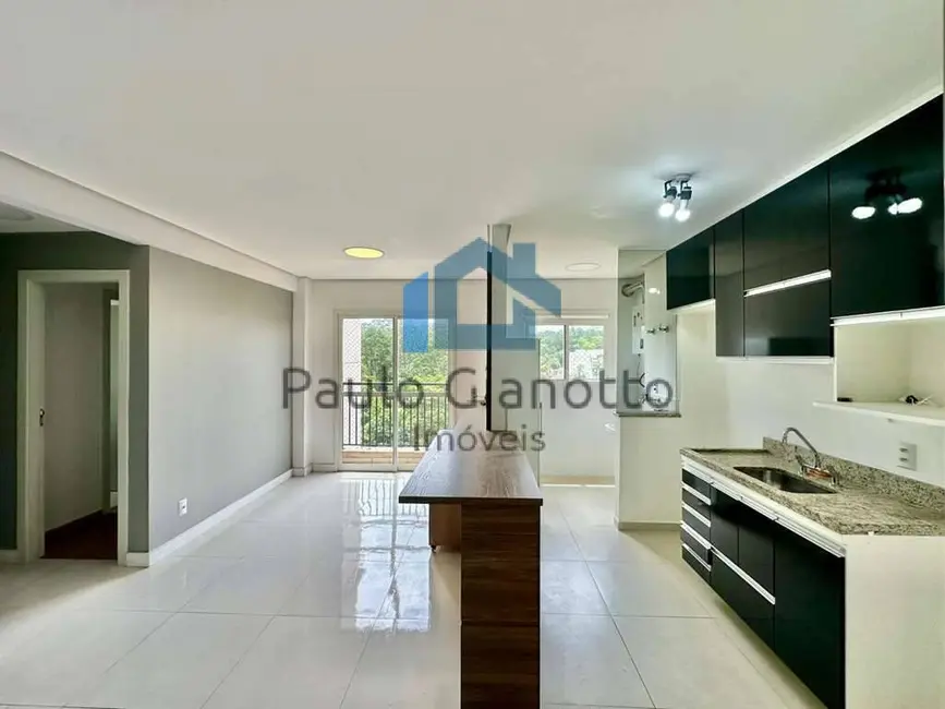 Foto 5 de Apartamento com 2 quartos à venda e para alugar, 58m2 em Granja Viana, Cotia - SP