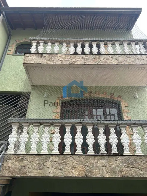 Foto 3 de Casa com 4 quartos à venda, 249m2 em Parque São George, Cotia - SP