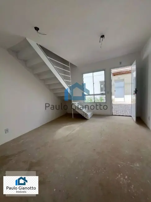 Casa de Condomínio com 2 quartos à venda, 60m2 em Centreville, Cotia - SP - imagem 1 Foto 1 de Casa de Condomínio com 2 quartos à venda, 60m2 em Centreville, Cotia - SP