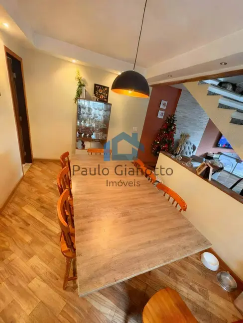 Foto 2 de Casa com 3 quartos à venda, 135m2 em Parque Ipê, São Paulo - SP