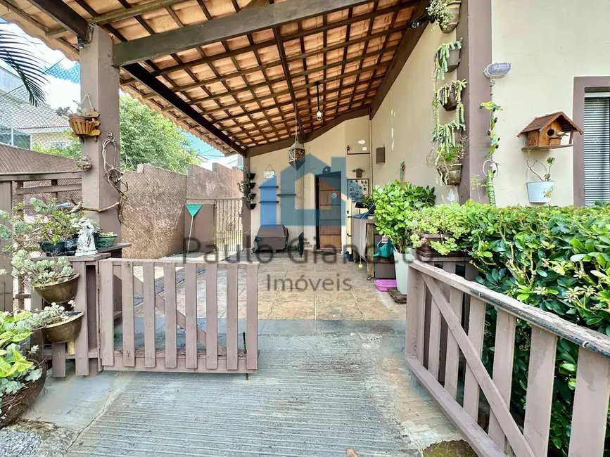 Foto 5 de Casa de Condomínio com 2 quartos à venda, 89m2 em Pitas, Cotia - SP