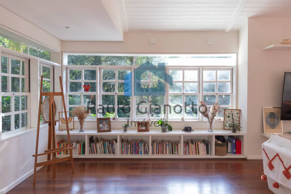 Foto 9 de Casa de Condomínio com 5 quartos para alugar, 300m2 em Chácara do Refúgio, Carapicuiba - SP