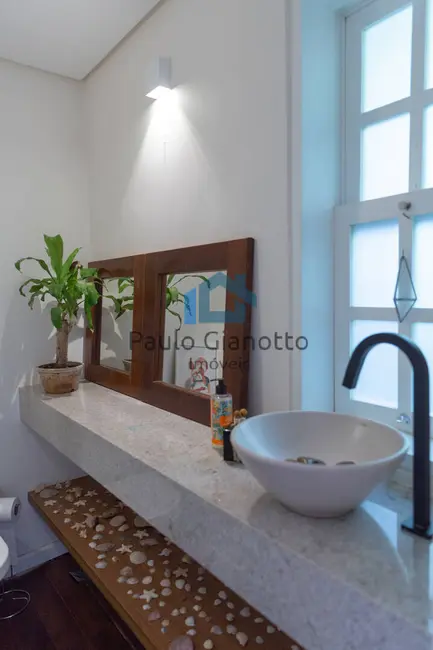 Foto 7 de Casa de Condomínio com 5 quartos para alugar, 300m2 em Chácara do Refúgio, Carapicuiba - SP