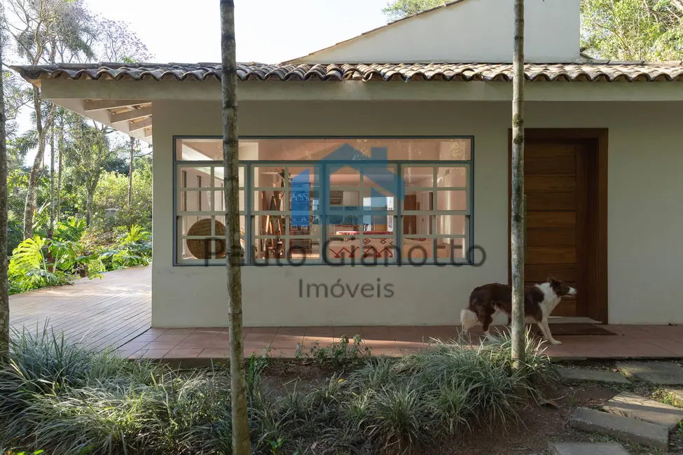 Foto 1 de Casa de Condomínio com 5 quartos para alugar, 300m2 em Chácara do Refúgio, Carapicuiba - SP